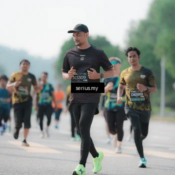 Runner Photo 6431422