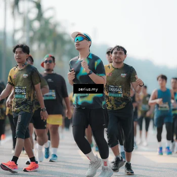 Runner Photo 6431448