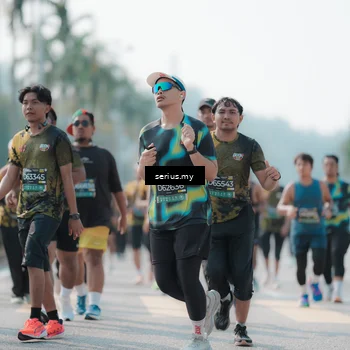 Runner Photo 6431450