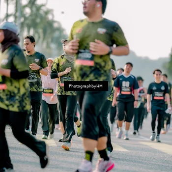 Runner Photo 6431474
