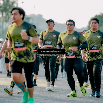 Runner Photo 6431478