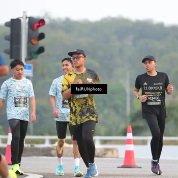 Runner Photo 6431485