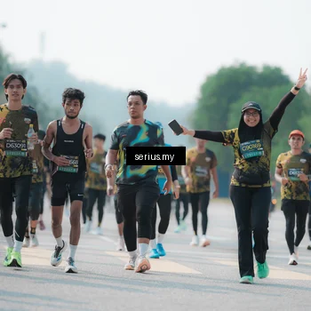 Runner Photo 6431492