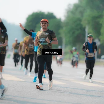 Runner Photo 6431516