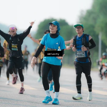 Runner Photo 6431553