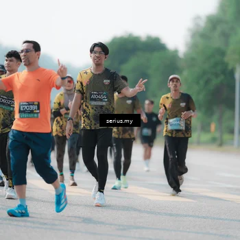 Runner Photo 6431595