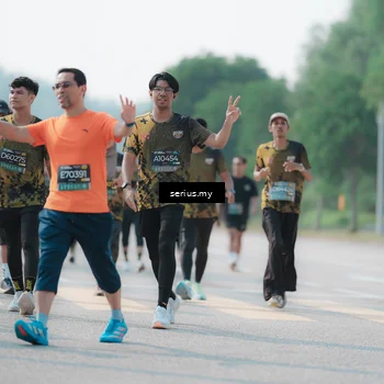 Runner Photo 6431597
