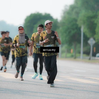 Runner Photo 6431617