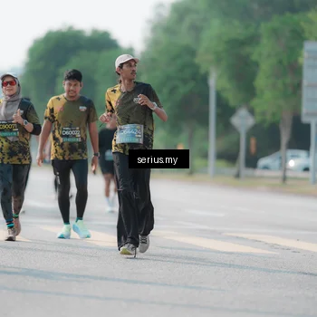Runner Photo 6431618