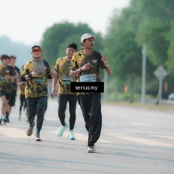 Runner Photo 6431624