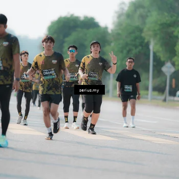 Runner Photo 6431643