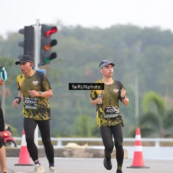 Runner Photo 6431652