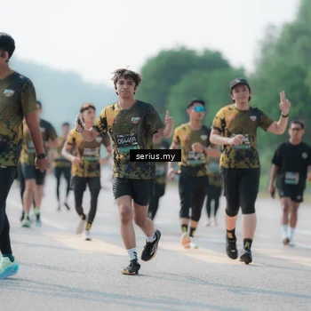 Runner Photo 6431662