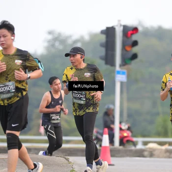 Runner Photo 6431672