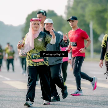 Runner Photo 6431680