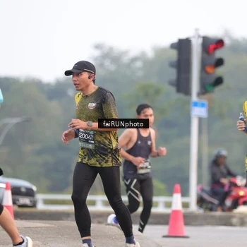 Runner Photo 6431696