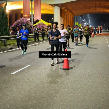 Runner Photo 6431714