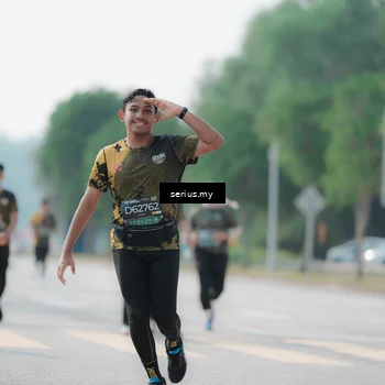 Runner Photo 6431730