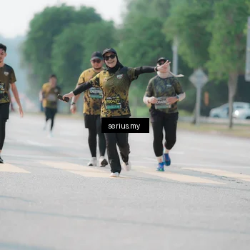Runner Photo 6431750