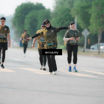 Runner Photo 6431756