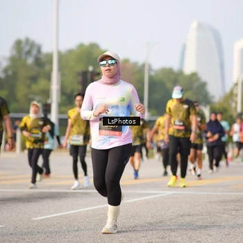Runner Photo 6431825