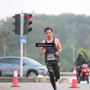 Runner Photo 6431826