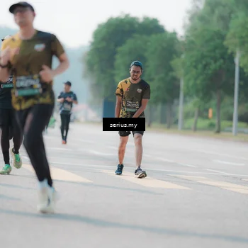Runner Photo 6431841