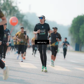 Runner Photo 6431852