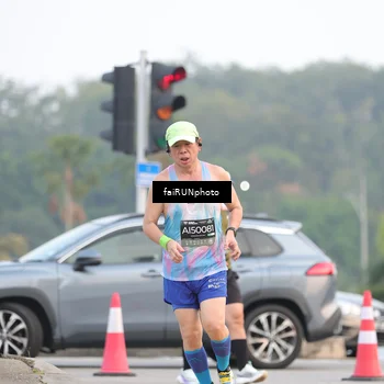 Runner Photo 6431853