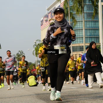 Runner Photo 6431877