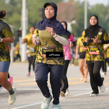 Runner Photo 6431880
