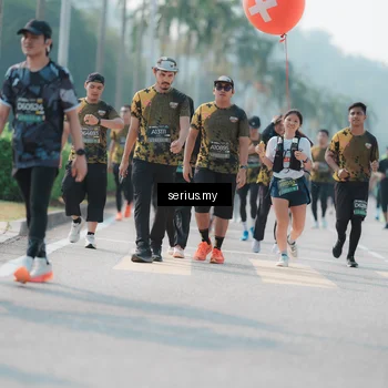 Runner Photo 6431887
