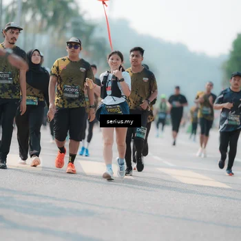 Runner Photo 6431905