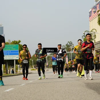 Runner Photo 6431913