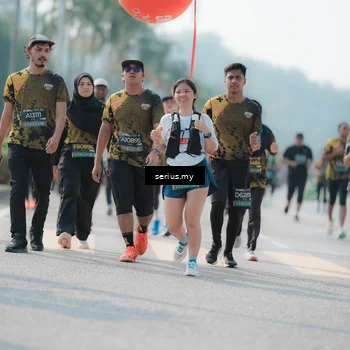 Runner Photo 6431915