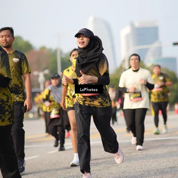 Runner Photo 6431917