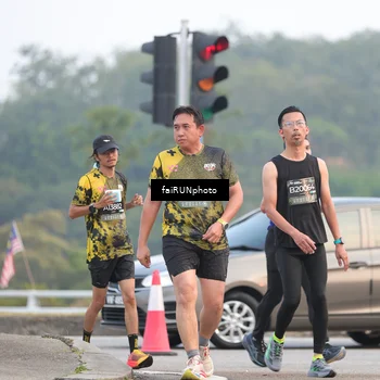 Runner Photo 6431936