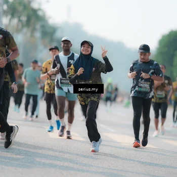 Runner Photo 6431942