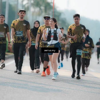 Runner Photo 6431946