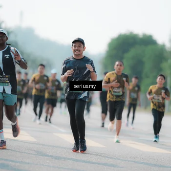 Runner Photo 6431973