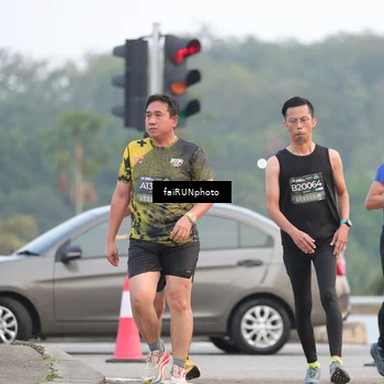 Runner Photo 6431983