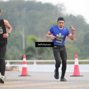 Runner Photo 6432011