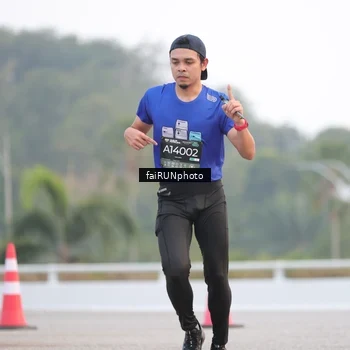 Runner Photo 6432040