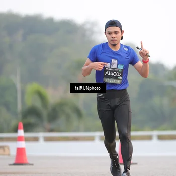 Runner Photo 6432043
