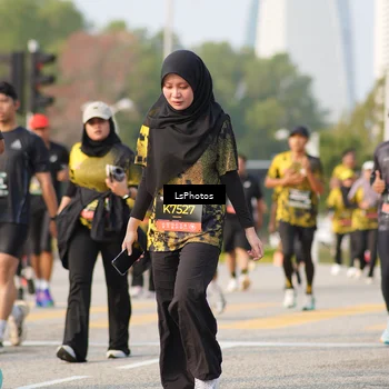 Runner Photo 6432050