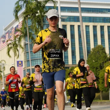 Runner Photo 6432074