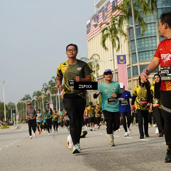 Runner Photo 6432098