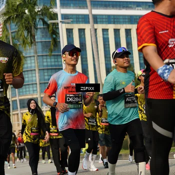 Runner Photo 6432110