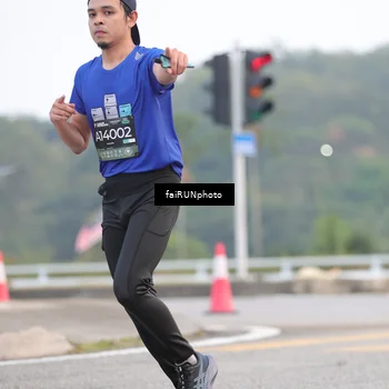 Runner Photo 6432111