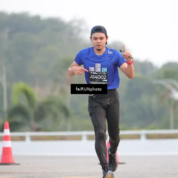 Runner Photo 6432112
